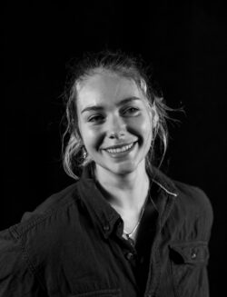 Gabrielle Côté Portrait